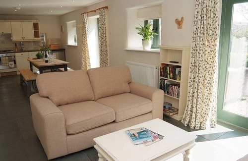 St Wenn Cabaña | Peaceful Rural Retreat, Ideal Base To Explore Cornwall