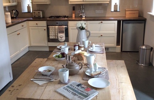 St Wenn Cabaña | Peaceful Rural Retreat, Ideal Base To Explore Cornwall
