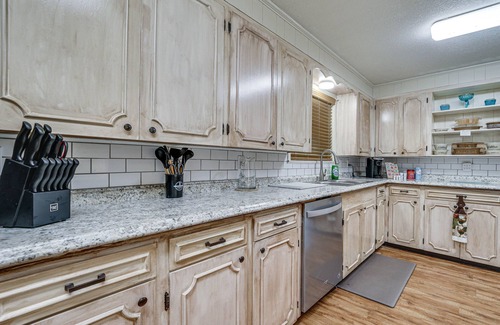Lockesburg Casa | Peaceful Sanctuary - 1 Mi to Wildlife Refuge!