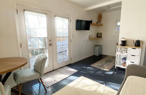 Lamanda Park Casa | Peaceful & Serene Bungalow in Beautiful, Historic Pasadena, CA
