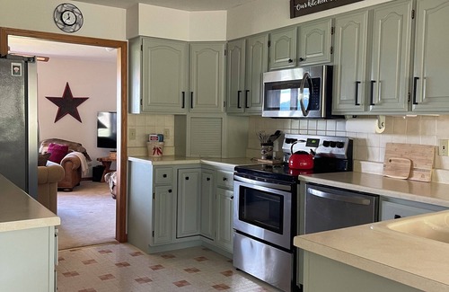 Grantsdale Casa | Peaceful Skalkaho hide away, 4-bedroom house in Hamilton.