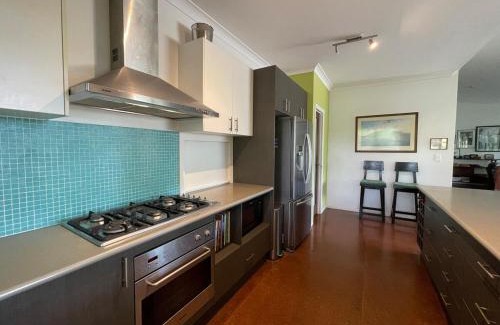 Nudgee Beach Apartamento | Peaceful, spacious hideaway