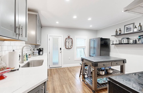 Plymouth Casa | Peaceful, spacious retreat with enviable location, firepit, yard