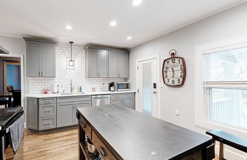 Plymouth Casa | Peaceful, spacious retreat with enviable location, firepit, yard