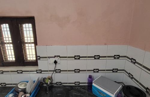 Dehradun Apartamento | Peaceful Stay in Doon, Gateway to Mountains