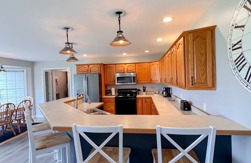 Rumsey Otro | Peaceful - View - Close to Owensboro - Modern Farmhouse