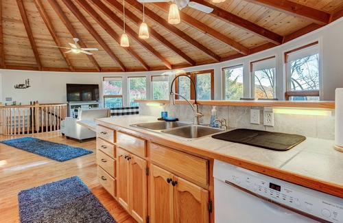 Lake Lure Casa | Peaceful Yurt on 11.5 Acres with Mountain Views