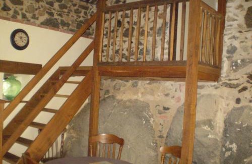 La Foret-sur-Sevre Casa | Peach Cottage