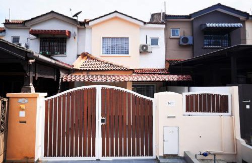Rawang Casa | Peach Homestay Tasik Puteri