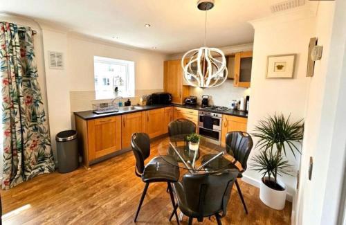 Cambridge Apartamento | Peach Tree Serviced Apartment