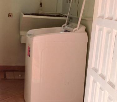 St. George's Apartamento | PeachBloom Tereace Inn