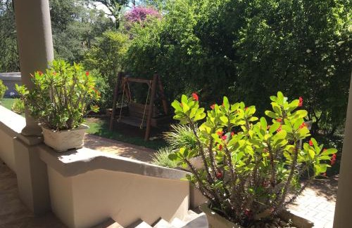 Ladysmith Cama Y Desayuno | Peaches & Cream Bed & Breakfast