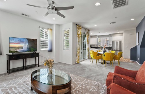 Mira Loma Condominio | Peacock Court Sanctuary Elegant 3BR Home in Eastvale, CA 30-Day Min Stay #42123