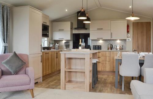 Penrith Casa | Peacock - Uk31513