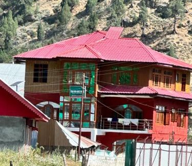 Gulmarg Casa | Peak View Guest House Gurez