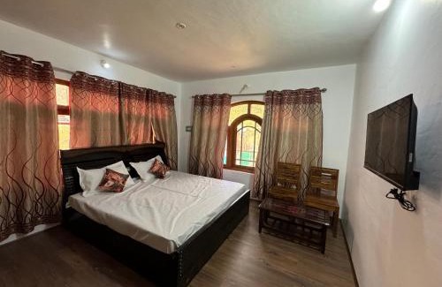 Gulmarg Casa | Peak View Guest House Gurez
