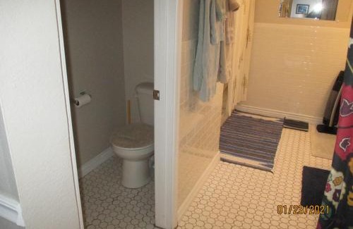 Flagstaff Cama Y Desayuno | Peaks Wildernest House Bed and Breakfast - Vaccinations Required