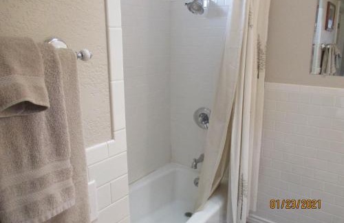 Flagstaff Cama Y Desayuno | Peaks Wildernest House Bed and Breakfast - Vaccinations Required