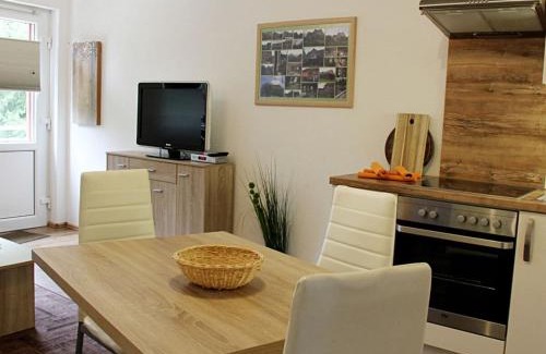 Zutzen Apartamento | Pear - On the fruit tree