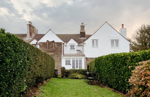South Milton Cabaña | Pear Tree Cottage - Cosy one bedroom Cottage