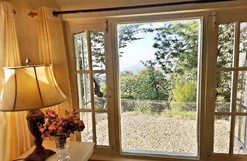 Dharampur Cabaña | PEAR TREE COTTAGE