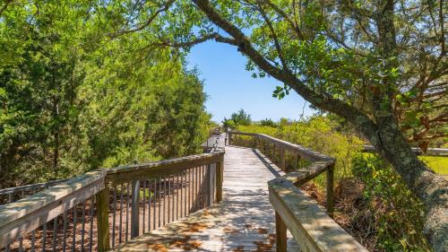 Debordieu Colony Casa | Pearce Chateau home by Peace Vacations