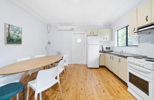 Pearl Beach Casa | Pearl Beach Semi - 2 min to sand & sea - Lilly