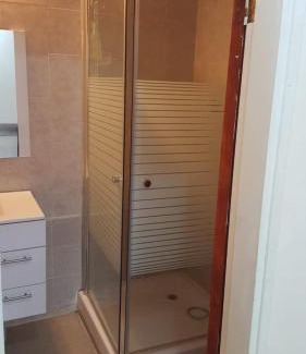 Ashkelon Apartamento | Pearl by the Sea, Living room and one bedroom