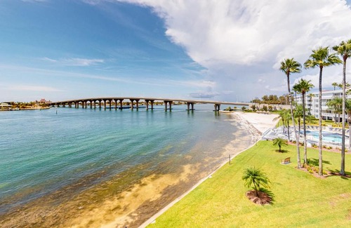 St. Petersburg Apartamento | Pearl of the Sea