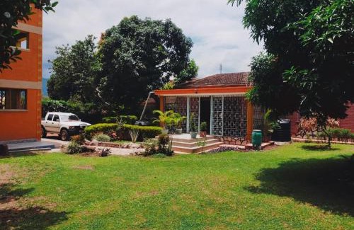 Mbale Cama Y Desayuno | Pearl Rangers Inn