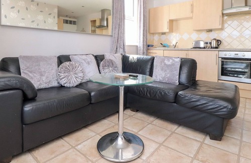 Bispham Apartamento | PEARL SUITE, country holiday cottage in Bispham