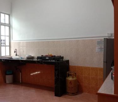 Si Rusa Villa | Pearl Villa Homestay Unit 15