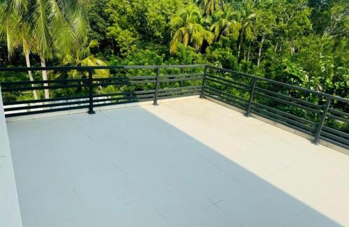 Polonnaruwa Casa | Pearl white residency