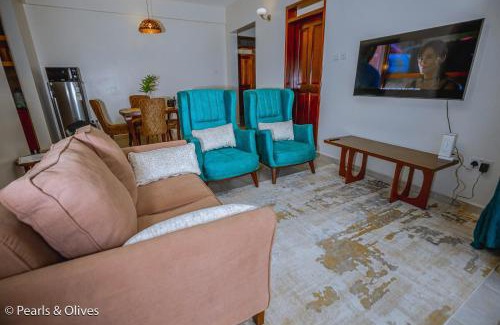 Kampala Apartamento | Pearls and Olives - stylish stays near Serena Kigo