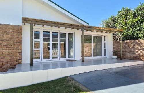 Pearly Beach Casa | Pearly Tides
