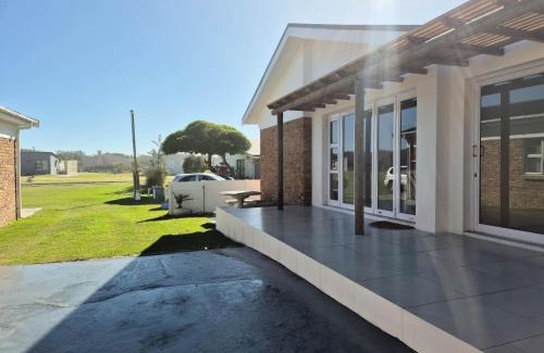 Pearly Beach Casa | Pearly Tides