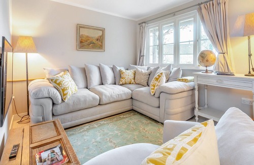 Beckington Cabaña | 3 bedroom accommodation in Beckington, near Frome