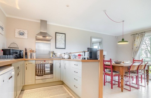 Beckington Cabaña | 3 bedroom accommodation in Beckington, near Frome