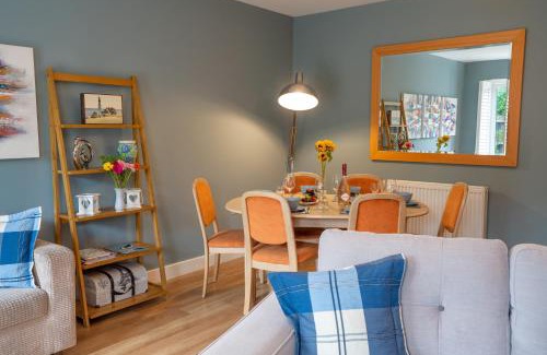 Worthing Casa | Pebble Beach Cottage