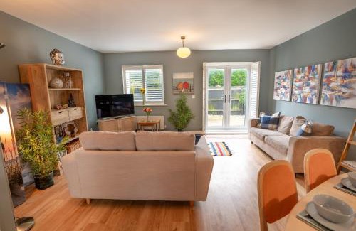 Worthing Casa | Pebble Beach Cottage