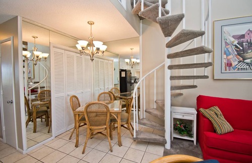 Emerald Isle Condominio | Pebble Beach I-208, Oceanside Condo in Emerald Isle, NC!