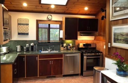 Pebble Beach Casa | Pebble Beach Towne y Country Cottage Retreat