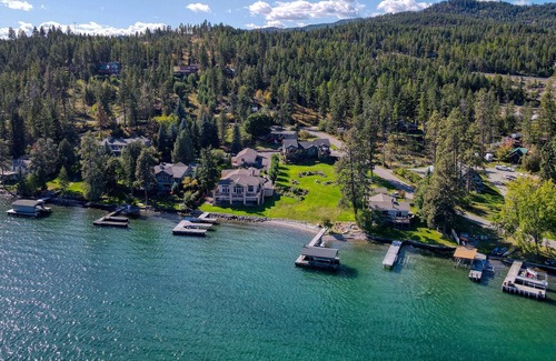 Lakeside Casa | Pebble Beach Villa