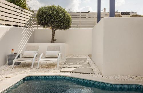 Aliki Casa | Pebble Summer House