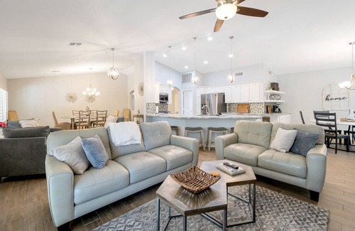 Pebblecreek Casa | Totalmente renovado y actualizado con piscina en el área de resort para adultos mayores de 55 años de Pebblecreek