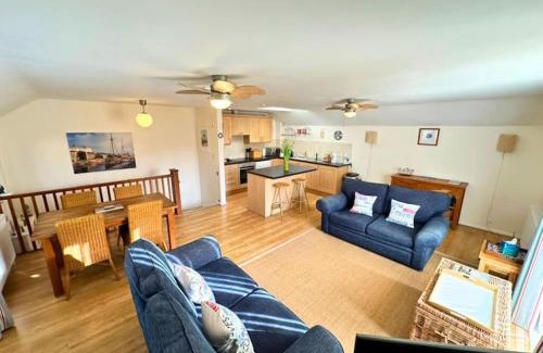 Charlestown Casa | Pebbledrift Cottage - Charlestown Cornwall