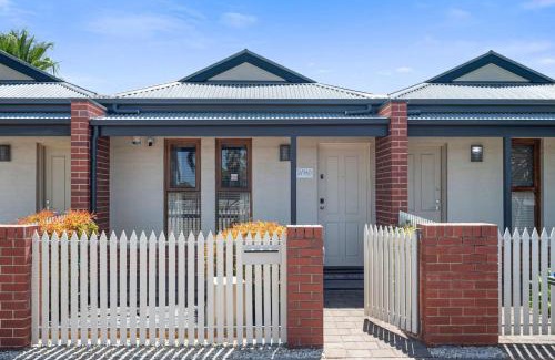 Bowden Casa | Pebbles - 3 Bedroom in Bowden