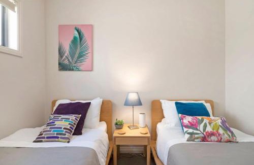 Bowden Casa | Pebbles - 3 Bedroom in Bowden