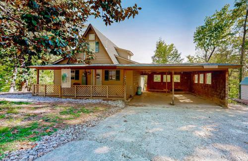 Flat Hollow Marina Casa | Peck's Perch