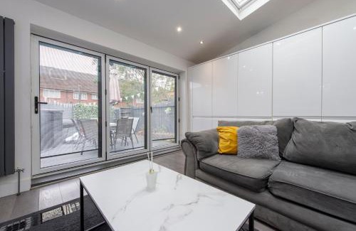 Livesey Apartamento | Peckham Large 2 Bath Home with Parking & Garden
